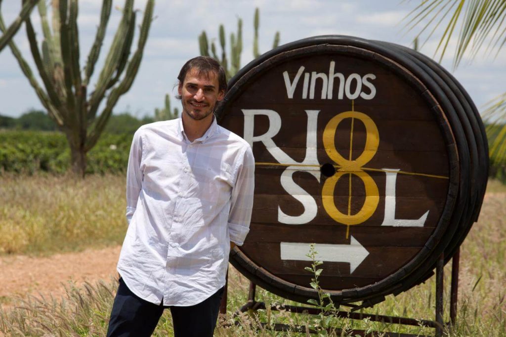 Ricardo Henriques - Emigrante no Brasil